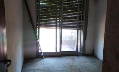 Dúplex en venta- 3 Dormitorios 2 Baños - 248Mts2 - Bernal