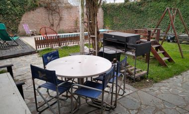 Casa en venta - 4 Dormitorios 3 Baños - Cochera - 250Mts2 - Balcarce