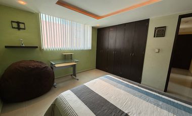 Casa en venta actualizada en Boulevares con excelente ubicación