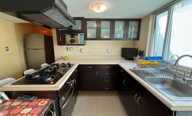 Casa en venta actualizada en Boulevares con excelente ubicación