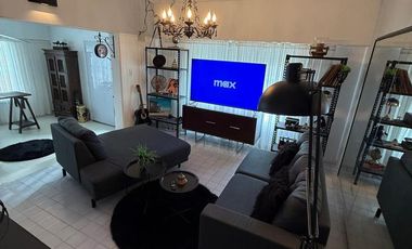 VENTA - Casa excelente de 4 dormitorios con oficina y jardin con pileta