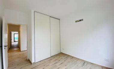 Casa en  Santa Elena , Pilar del este.