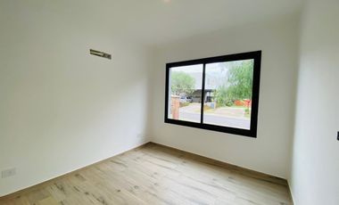 Casa en  Santa Elena , Pilar del este.