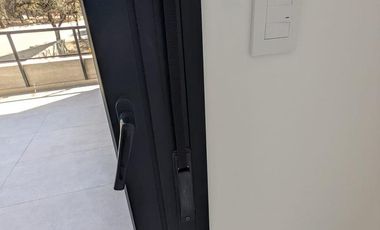 Departamento en  3 Dormitorios, 3 baños y Cochera en VALLE ESCONDIDO