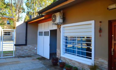 Casa en venta - 1 Dormitorio 1 Baño - San Bernardo del Tuyú