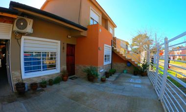 Casa en venta - 1 Dormitorio 1 Baño - San Bernardo del Tuyú