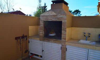 Casa en venta - 1 Dormitorio 1 Baño - San Bernardo del Tuyú