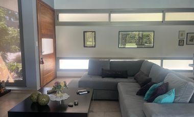 Casa en Venta, 3 Dormitorios, en Barrio Monet, Campana