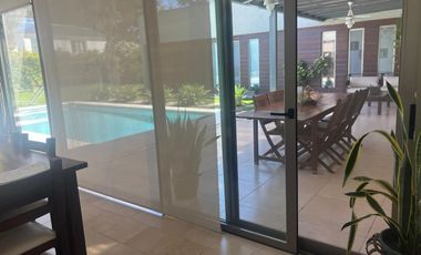 Casa en Venta, 3 Dormitorios, en Barrio Monet, Campana