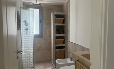 Casa en Venta, 3 Dormitorios, en Barrio Monet, Campana