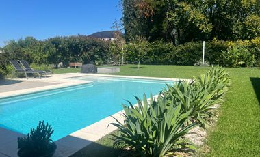 Casa en Venta, 3 Dormitorios, en Barrio Monet, Campana