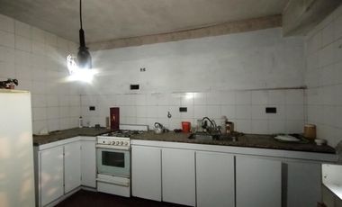 Deposito en Venta, 308,2. en Caseros, Tres de Febrero, GBA Oeste