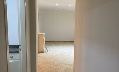 Departamento en  planta baja con hermoso patio