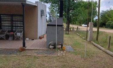 Casa en venta - 1 Dormitorio 1 Baño - 1.127Mts2 - Tres Sargentos