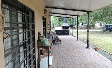 Casa en venta - 1 Dormitorio 1 Baño - 1.127Mts2 - Tres Sargentos