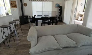 Casa en venta - 2 Dormitorios 1 Baño - Oliveros