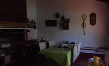 Venta - Chalet 4 amb. en Quilmes Residencial c/ piscina y quincho - U$S 250.000