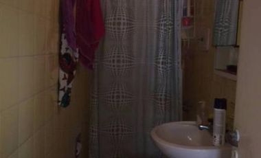 Venta - Chalet 4 amb. en Quilmes Residencial c/ piscina y quincho - U$S 250.000