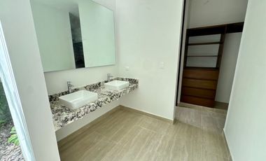 Casa moderna en renta con alberca y amenidades – Conkal, Mérida