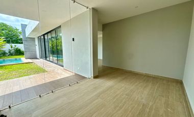 Casa moderna en renta con alberca y amenidades – Conkal, Mérida