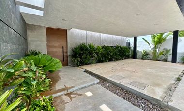 Casa moderna en renta con alberca y amenidades – Conkal, Mérida