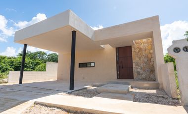 Casa en Venta — Zona Baca, Yucatán