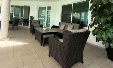 CASA EN VENTA EN LOMAS DE COCOYOC