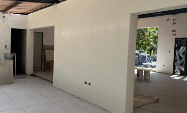 Casa en venta - 3 Dormitorios 3 Baños - 919Mts2 - La Plata