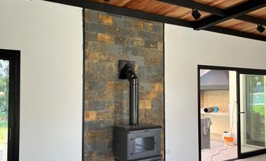Casa en venta - 3 Dormitorios 3 Baños - 919Mts2 - La Plata
