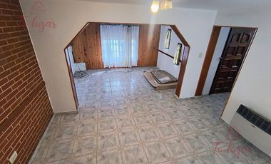 Casa en Alquiler - Barrio Copol