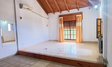 Casa en Alquiler - Barrio Copol