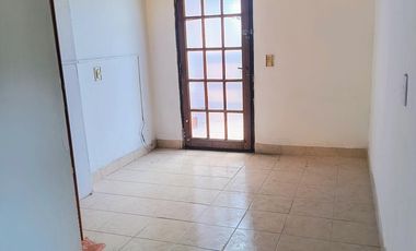 Casa en Alquiler - Barrio Copol