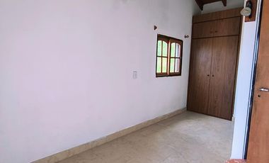 Casa en Alquiler - Barrio Copol