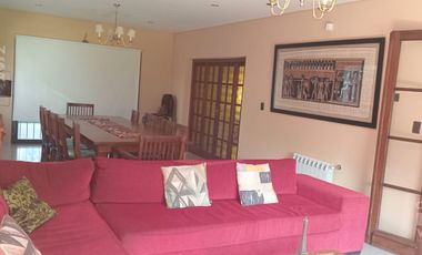 Casa en venta  5 ambientes con FINANCIACION Ingeniero Maschwitz