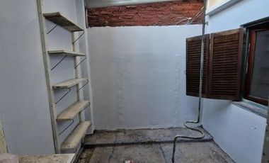 Casas en venta - 5 Dormitorios 2 Baños - 420Mts2 - Avellaneda