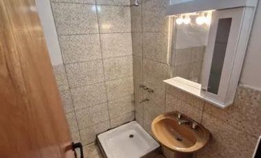 Casas en venta - 5 Dormitorios 2 Baños - 420Mts2 - Avellaneda