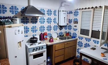 Casa en venta - 2 Dormitorios 1 Baño - 350Mts2 - Las Toninas