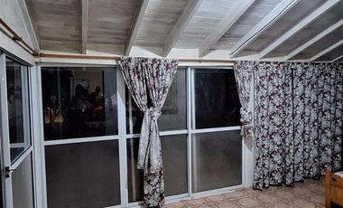 Casa en venta - 2 Dormitorios 1 Baño - 350Mts2 - Las Toninas