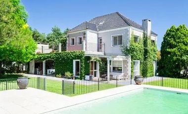 Casa en  Cañuelas - Barrio CerradoAltos del Carmen