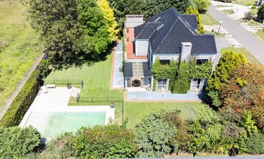 Casa en  Cañuelas - Barrio CerradoAltos del Carmen