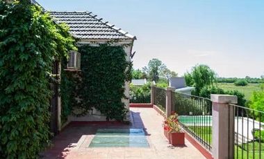 Casa en  Cañuelas - Barrio CerradoAltos del Carmen