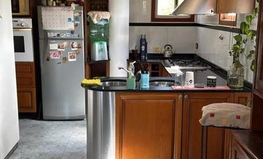 Casa en venta - 2 Dormitorios 2 Baños - Berisso
