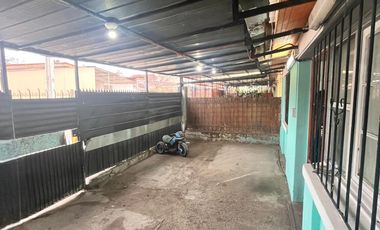 CASA EN SAN JOAQUÍN CON EXCELENTE CONECTIVIDAD