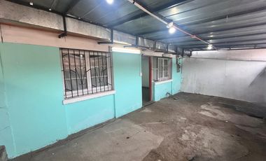 CASA EN SAN JOAQUÍN CON EXCELENTE CONECTIVIDAD