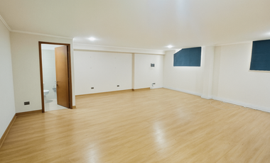 Oficina en arriendo ubicado en La Dehesa