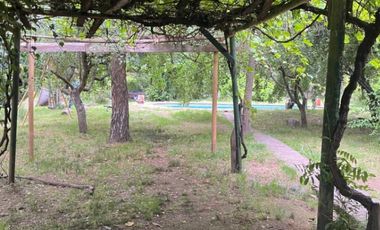 Vendo parcela con casa amplia a pasos del supermercado Unihue de Santa Juana