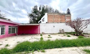 Casa en renta con uso de suelo comercial  440m2 Los Robles Nuevo Mexico Zapopan