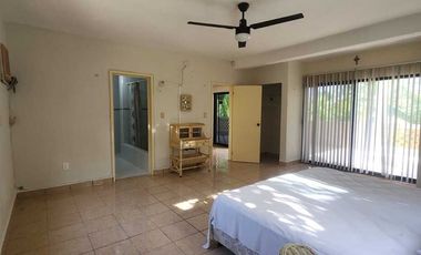 Casa en Telchac puerto con 2,844 mts2 de Terreno