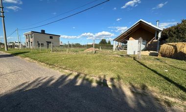 Terreno en venta Acequias del Aire, 617 mts2 - Roldan