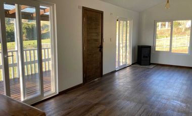 ESTUPENDA VISTA, EXCELENTE CONECTIVIDAD CERCANO A CASTRO